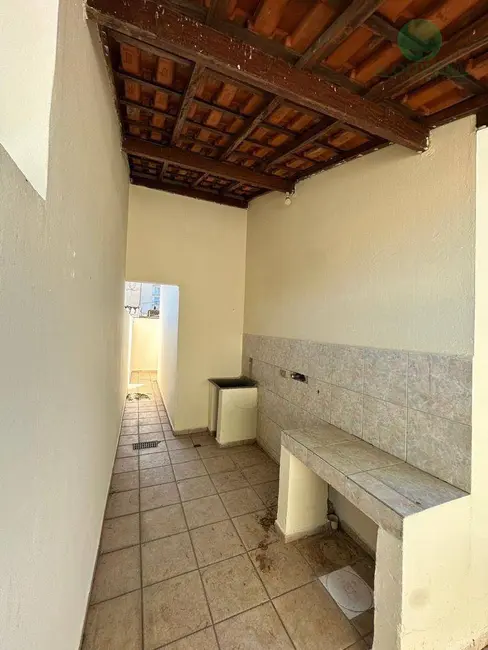 Foto 3 de Casa com 2 quartos à venda, 209m2 em Jardim Alice, Indaiatuba - SP