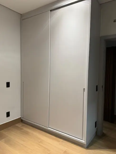 Foto 1 de Casa de Condomínio com 3 quartos à venda, 300m2 em Indaiatuba - SP