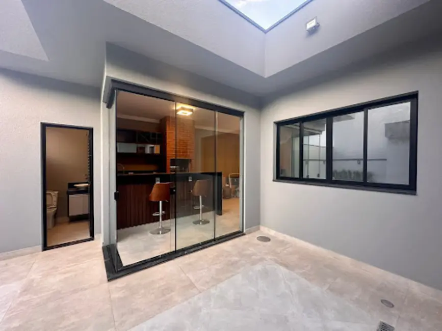 Foto 1 de Casa de Condomínio com 3 quartos à venda, 300m2 em Jardim Laguna, Indaiatuba - SP