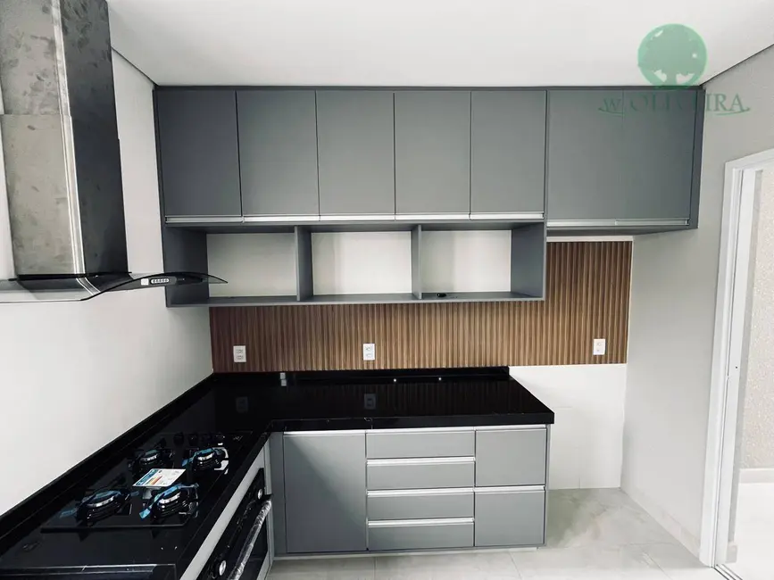 Foto 9 de Casa com 3 quartos à venda, 150m2 em Indaiatuba - SP