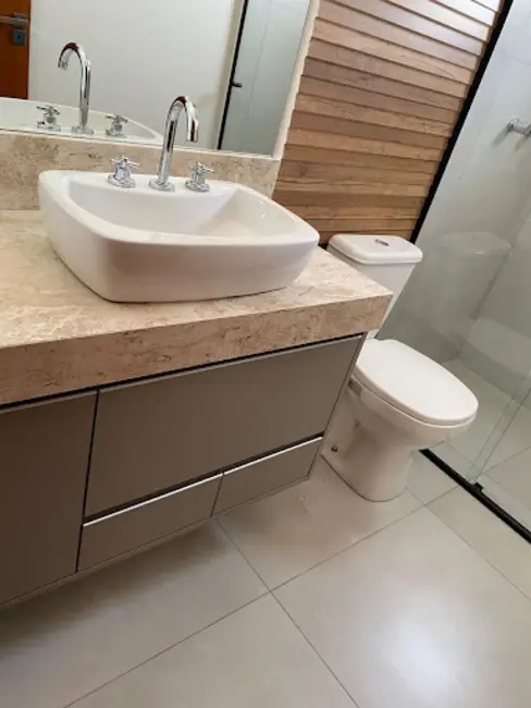 Sobrado com 3 quartos para alugar, 150m2 em Indaiatuba - SP - imagem 4 Foto 4 de Sobrado com 3 quartos para alugar, 150m2 em Indaiatuba - SP