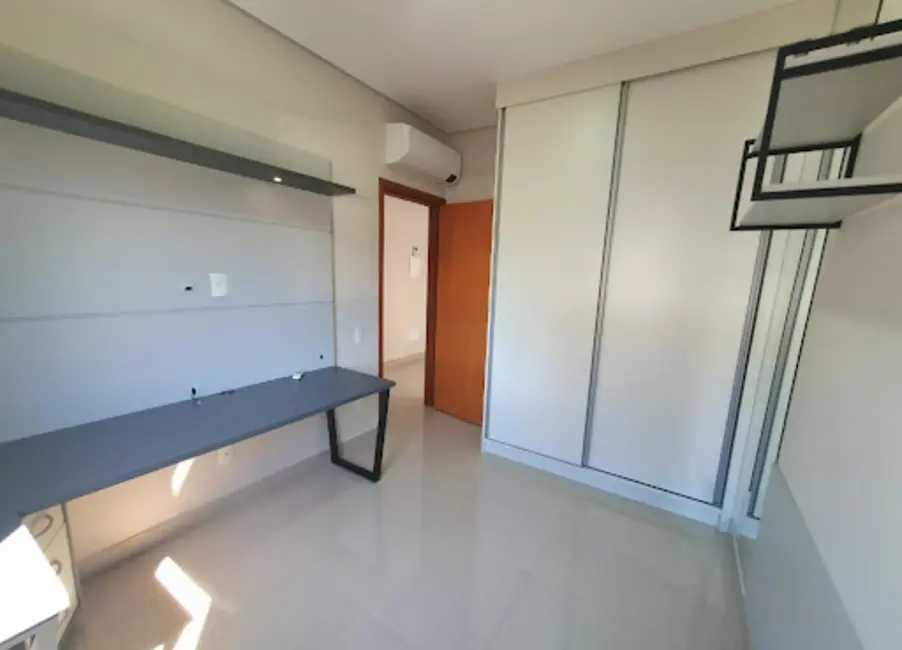 Sobrado com 3 quartos para alugar, 208m2 em Vila Rubens, Indaiatuba - SP - imagem 4 Foto 4 de Sobrado com 3 quartos para alugar, 208m2 em Vila Rubens, Indaiatuba - SP