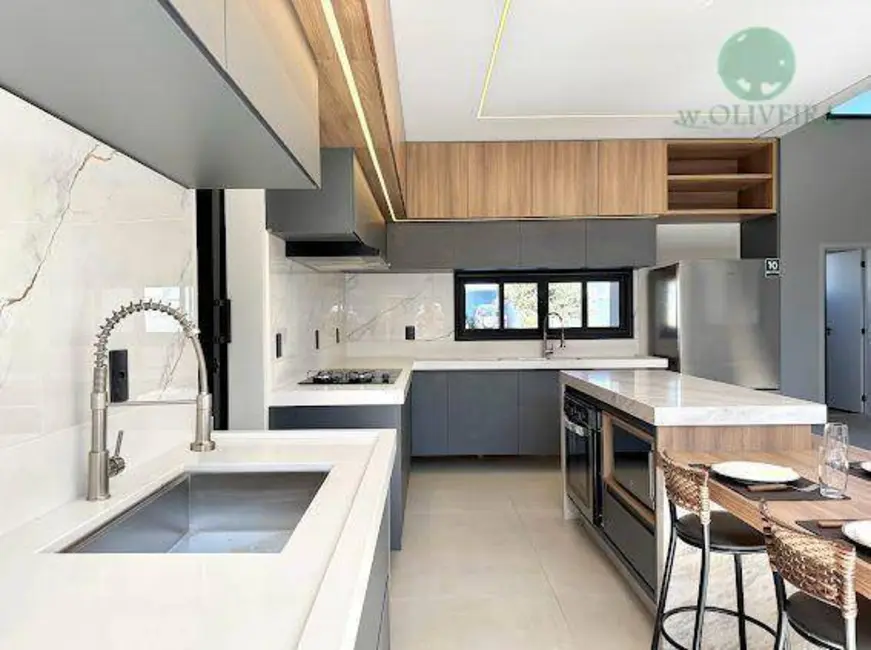 Foto 4 de Casa com 3 quartos à venda, 300m2 em Colinas de Indaiatuba, Indaiatuba - SP