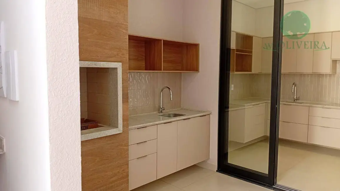 Foto 3 de Casa com 3 quartos à venda, 203m2 em Indaiatuba - SP