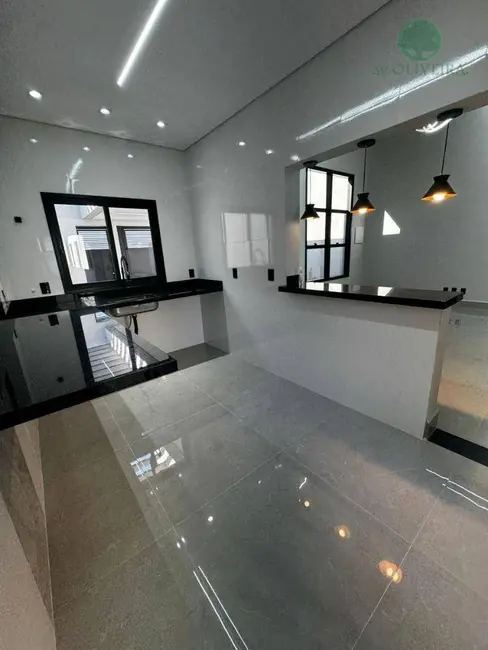 Casa com 3 quartos à venda, 150m2 em Indaiatuba - SP - imagem 4 Foto 4 de Casa com 3 quartos à venda, 150m2 em Indaiatuba - SP