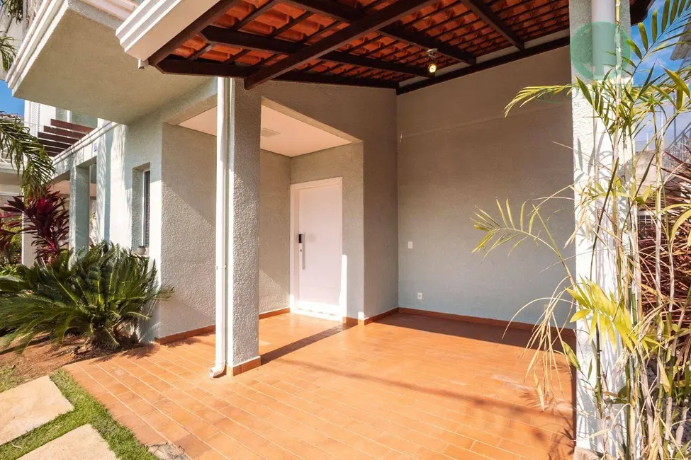 Sobrado com 3 quartos à venda e para alugar, 220m2 em Indaiatuba - SP - imagem 6 Foto 6 de Sobrado com 3 quartos à venda e para alugar, 220m2 em Indaiatuba - SP