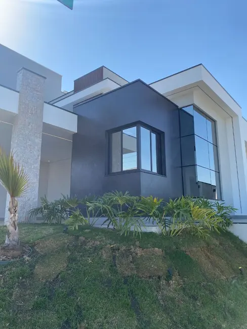 Foto 2 de Casa de Condomínio com 3 quartos à venda, 224m2 em Indaiatuba - SP