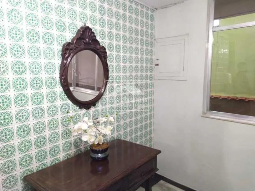 Apartamento com 2 quartos à venda, 66m2 em Rio De Janeiro - RJ - imagem 2 Foto 2 de Apartamento com 2 quartos à venda, 66m2 em Rio De Janeiro - RJ