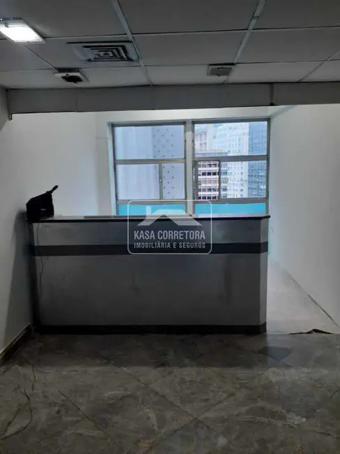 Sala Comercial à venda, 33m2 em Rio De Janeiro - RJ - imagem 4 Foto 4 de Sala Comercial à venda, 33m2 em Rio De Janeiro - RJ