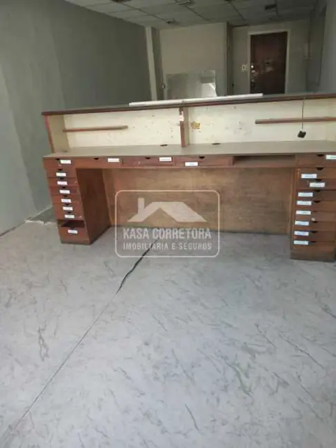 Sala Comercial à venda, 33m2 em Rio De Janeiro - RJ - imagem 5 Foto 5 de Sala Comercial à venda, 33m2 em Rio De Janeiro - RJ