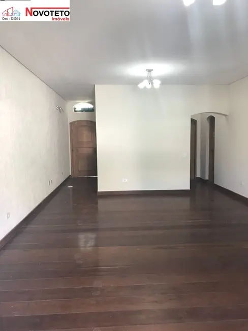 Sobrado com 3 quartos à venda, 281m2 em Jardim Avelino, São Paulo - SP - imagem 4 Foto 4 de Sobrado com 3 quartos à venda, 281m2 em Jardim Avelino, São Paulo - SP