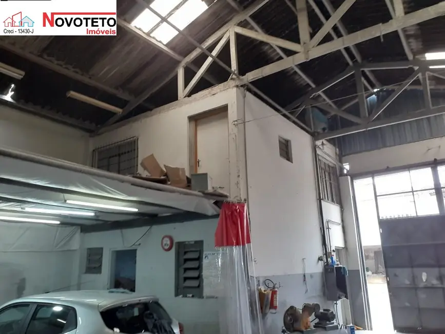 Armazém / Galpão à venda, 324m2 em Jardim Teresa, São Paulo - SP - imagem 5 Foto 5 de Armazém / Galpão à venda, 324m2 em Jardim Teresa, São Paulo - SP
