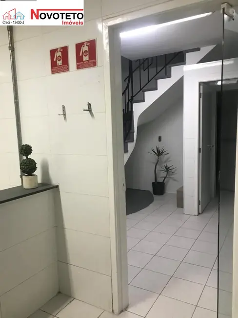 Foto 2 de Sala Comercial à venda e para alugar, 220m2 em Vila Gomes Cardim, São Paulo - SP