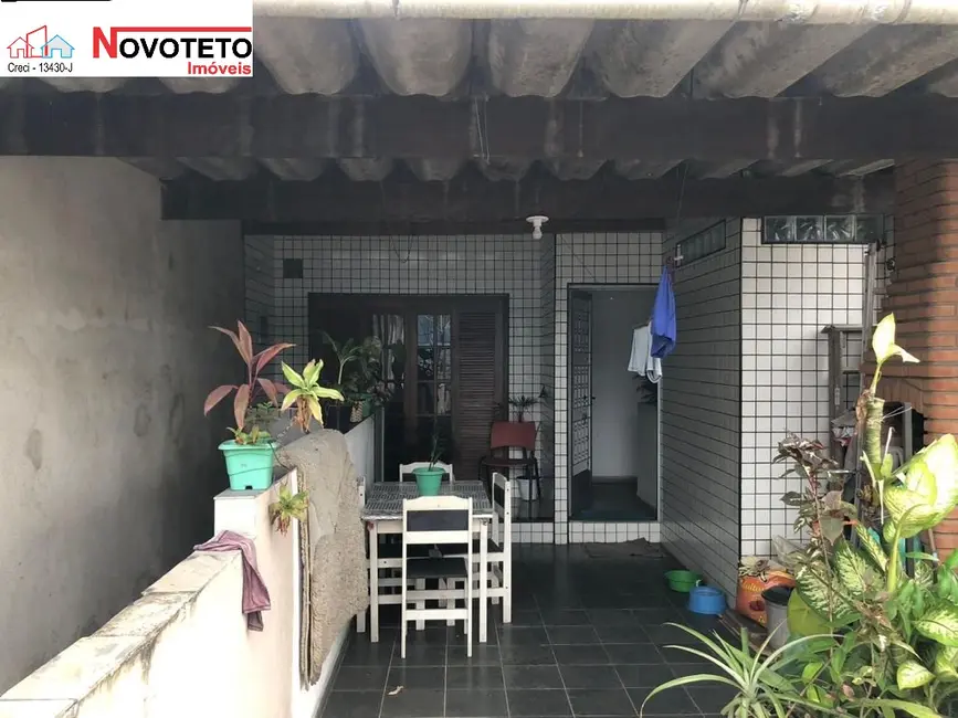 Foto 8 de Sobrado com 2 quartos à venda, 88m2 em Parque Bitaru, Sao Vicente - SP
