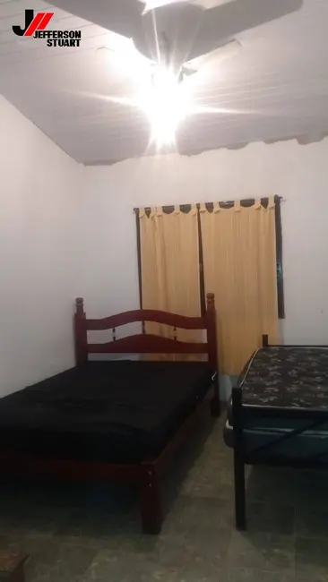 Foto 2 de Casa com 2 quartos à venda e para alugar, 175m2 em Ubatuba - SP