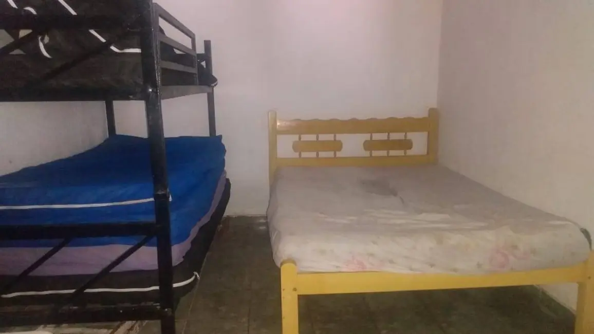 Foto 4 de Casa com 2 quartos à venda e para alugar, 175m2 em Ubatuba - SP