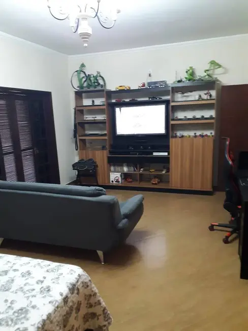 Foto 7 de Sobrado com 3 quartos à venda, 295m2 em Beira Rio II, Guaratingueta - SP