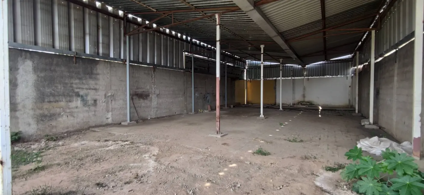 Foto 4 de Armazém / Galpão à venda, 500m2 em Engenheiro Neiva, Guaratingueta - SP