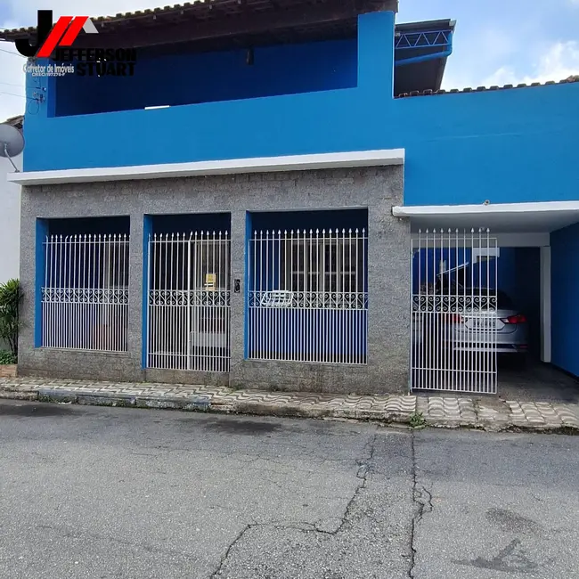 Casa com 5 quartos à venda, 190m2 em Aparecida, SP - imagem 1 Foto 1 de Casa com 5 quartos à venda, 190m2 em Aparecida, SP