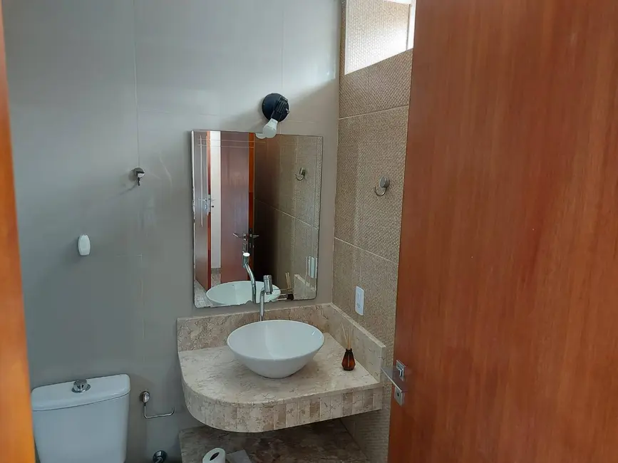 Casa com 3 quartos à venda, 670m2 em Aparecida - SP - imagem 7 Foto 7 de Casa com 3 quartos à venda, 670m2 em Aparecida - SP