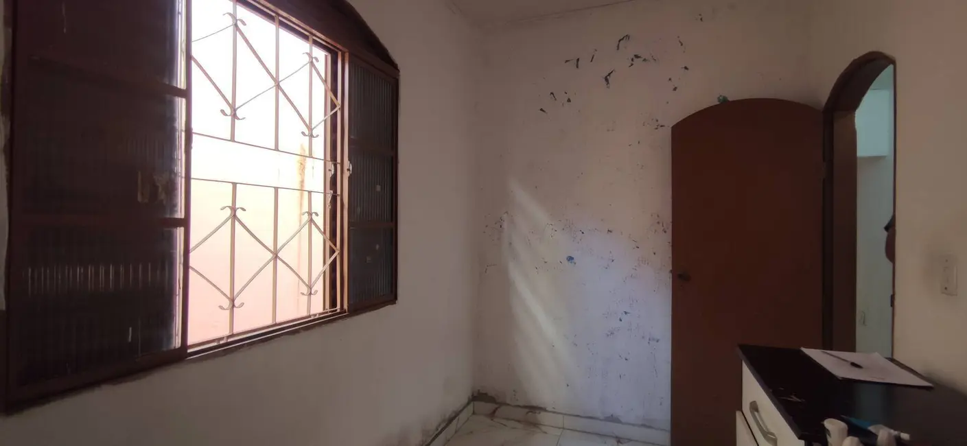 Casa com 2 quartos à venda, 140m2 em Aparecida - SP - imagem 8 Foto 8 de Casa com 2 quartos à venda, 140m2 em Aparecida - SP