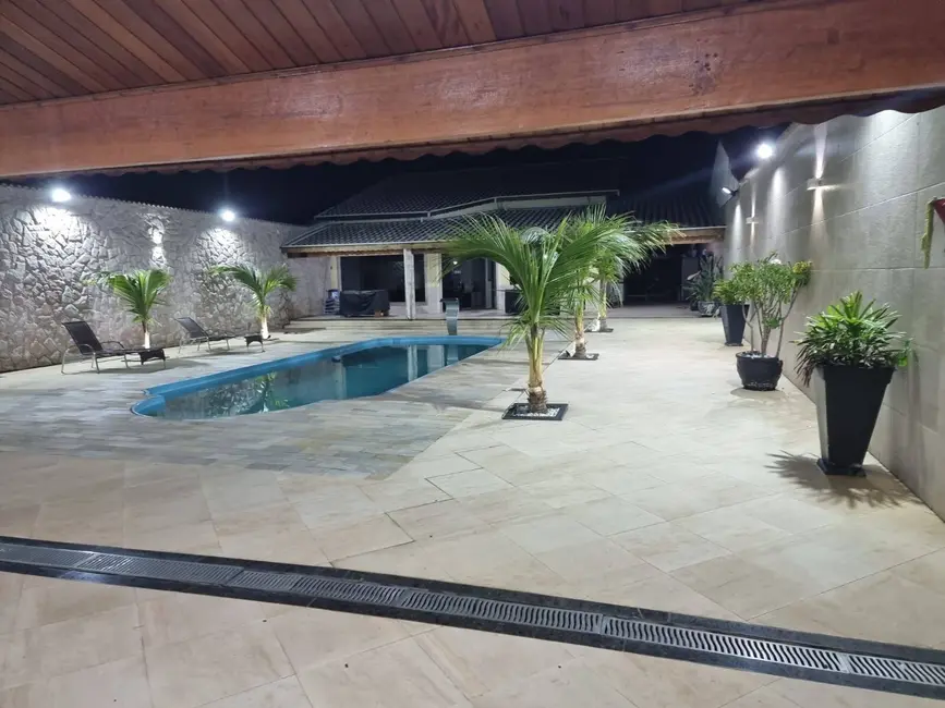 Foto 1 de Chácara com 2 quartos à venda, 1200m2 em Roseira, SP