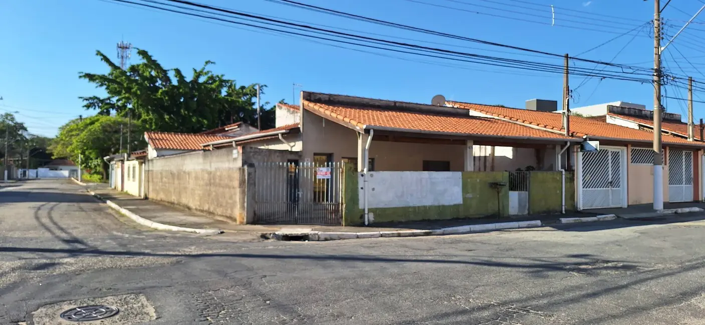 Foto 8 de Casa com 3 quartos à venda, 282m2 em Guaratingueta - SP