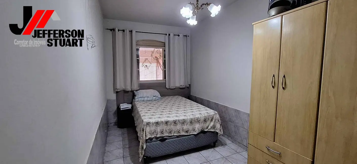 Foto 2 de Casa com 2 quartos à venda, 140m2 em Jardim Esperança, Guaratingueta - SP