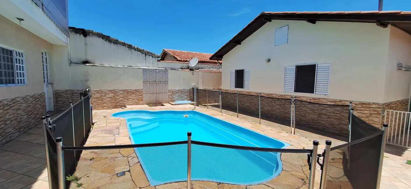 Foto 1 de Casa com 3 quartos à venda, 295m2 em Residencial Village Santana, Guaratingueta - SP