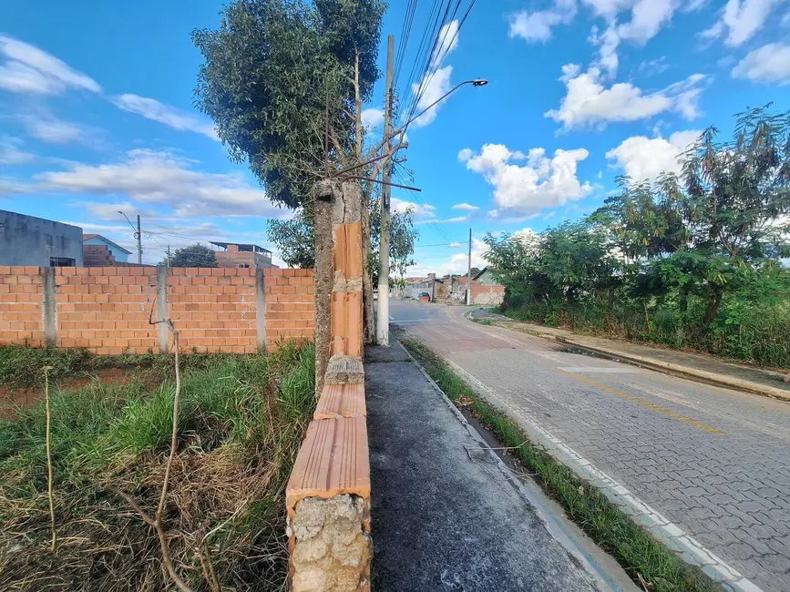 Foto 1 de Terreno / Lote à venda, 500m2 em Jardim São Manoel, Guaratingueta - SP