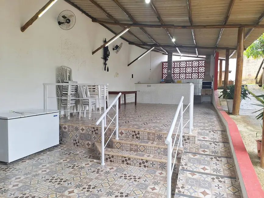 Foto 9 de Chácara com 3 quartos à venda, 2114m2 em Parque das Garças, Guaratingueta - SP