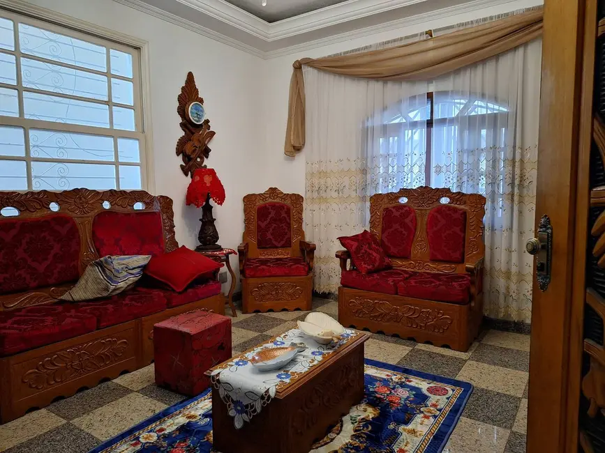 Foto 7 de Sala Comercial à venda e para alugar, 138m2 em Centro, Guaratingueta - SP