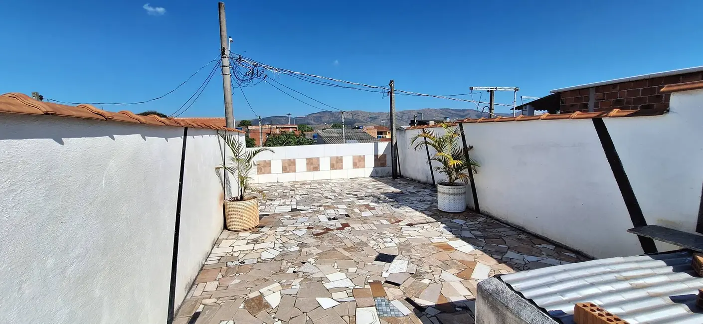 Foto 2 de Casa com 2 quartos à venda, 128m2 em Potim - SP