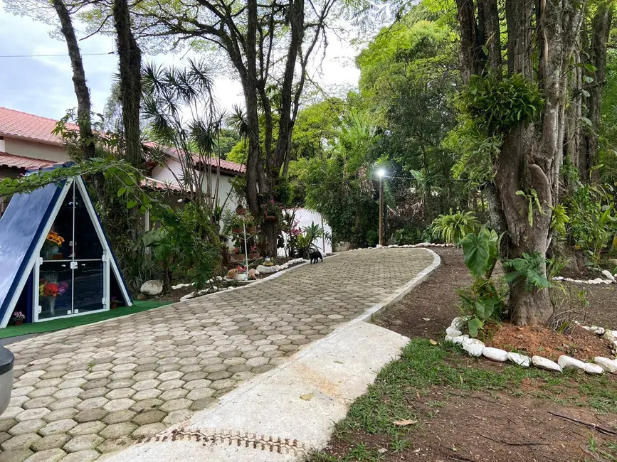 Foto 9 de Chácara com 10 quartos à venda, 4000m2 em Parque das Garças, Guaratingueta - SP