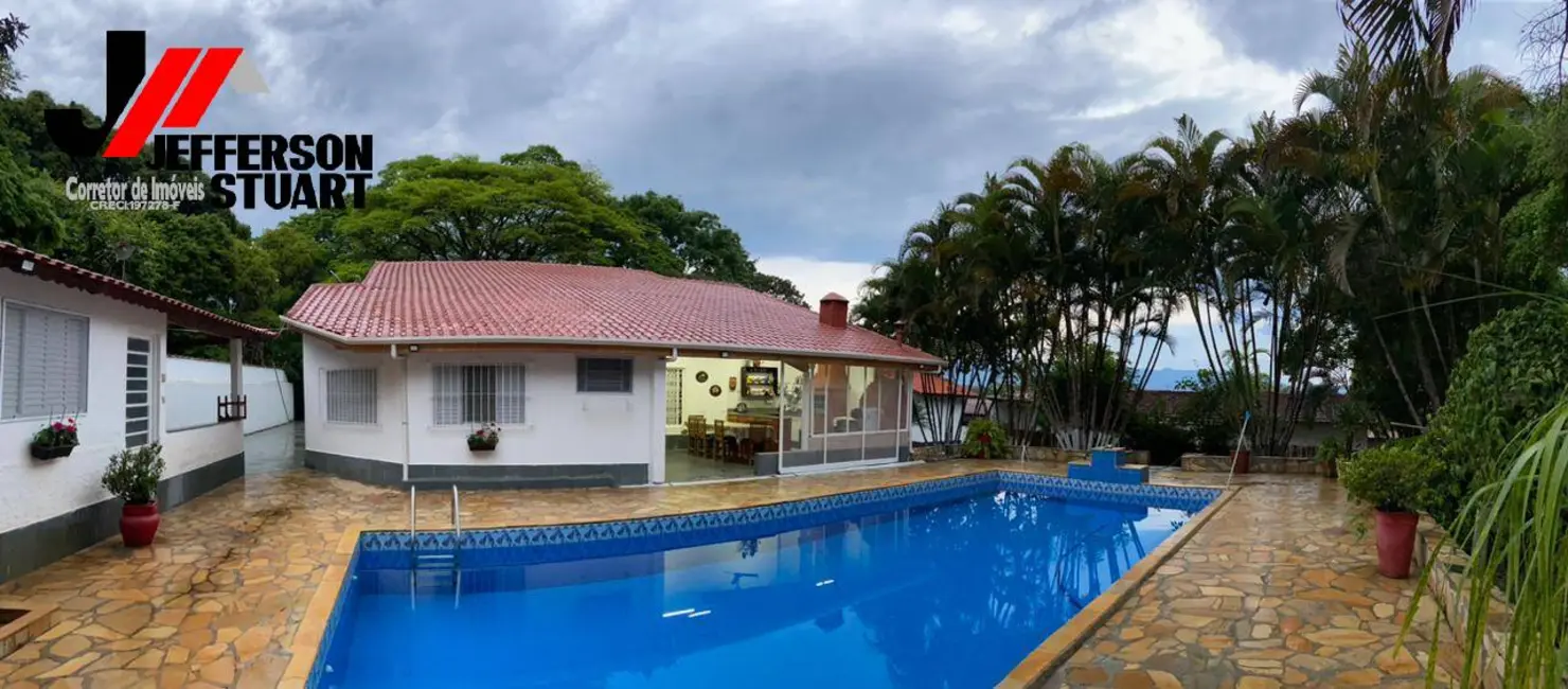 Foto 1 de Chácara com 7 quartos à venda, 4000m2 em Bom Jardim II, Guaratingueta - SP