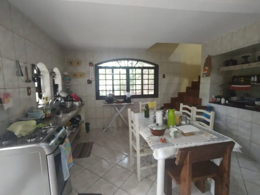 Foto 6 de Chácara com 3 quartos à venda, 1440m2 em Bom Jardim I, Guaratingueta - SP