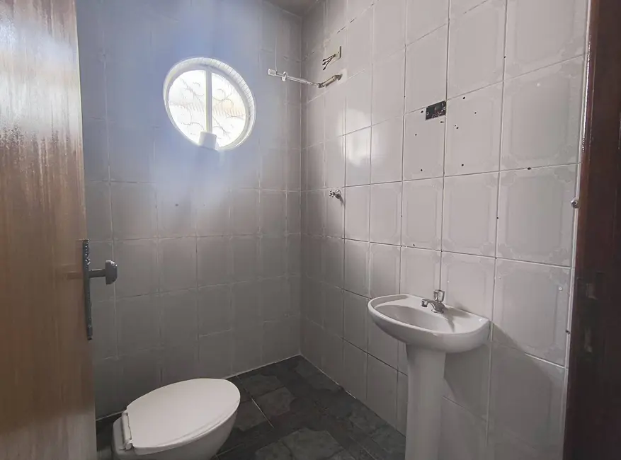Casa com 2 quartos à venda, 250m2 em Aparecida - SP - imagem 9 Foto 9 de Casa com 2 quartos à venda, 250m2 em Aparecida - SP
