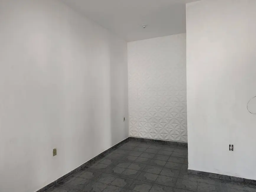 Casa com 2 quartos à venda, 250m2 em Aparecida - SP - imagem 5 Foto 5 de Casa com 2 quartos à venda, 250m2 em Aparecida - SP