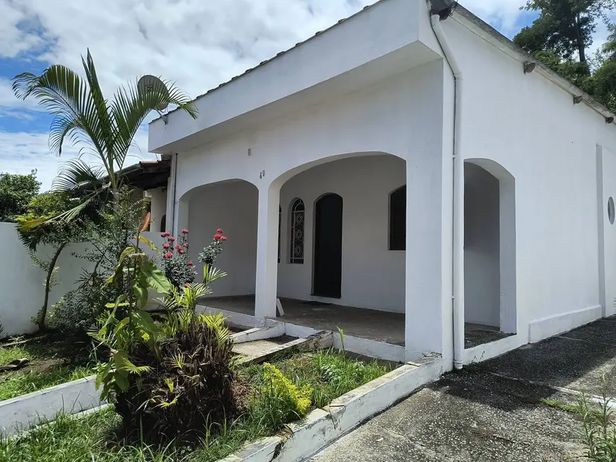 Casa com 2 quartos à venda, 250m2 em Aparecida - SP - imagem 1 Foto 1 de Casa com 2 quartos à venda, 250m2 em Aparecida - SP