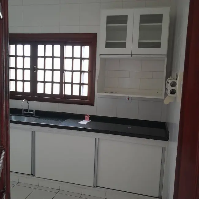 Foto 3 de Casa com 3 quartos à venda, 250m2 em Portal das Colinas, Guaratingueta - SP