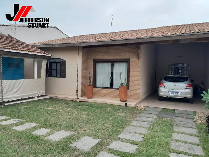 Foto 6 de Casa com 2 quartos à venda, 250m2 em Guaratingueta - SP