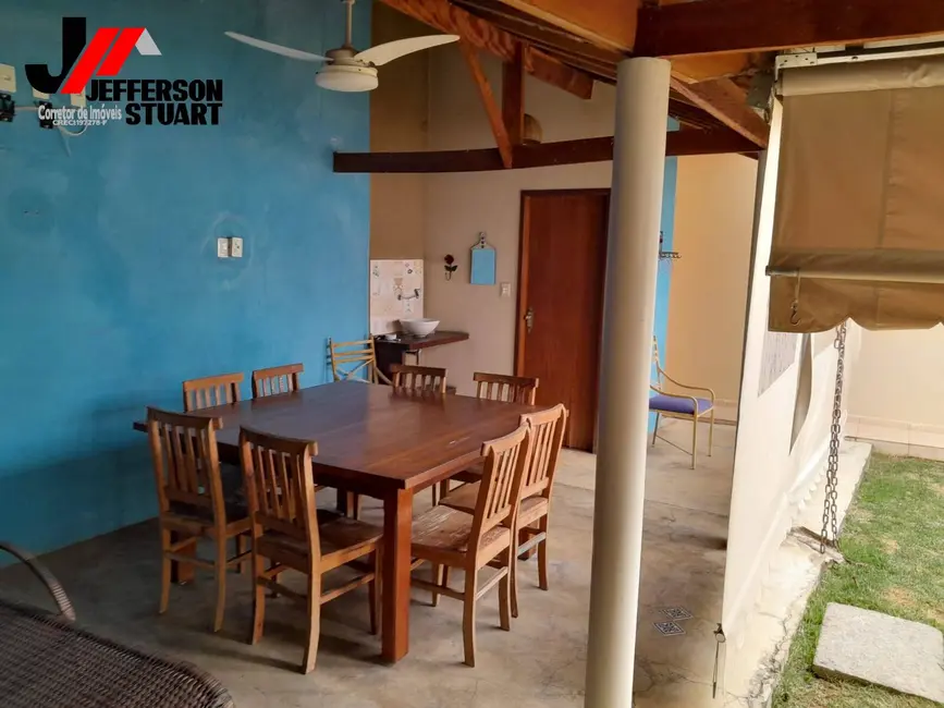 Foto 3 de Casa com 2 quartos à venda, 250m2 em Guaratingueta - SP