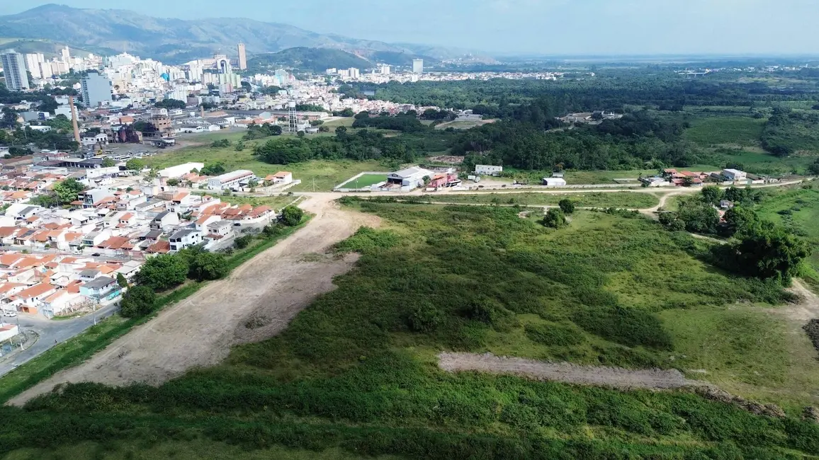 Foto 2 de Terreno / Lote à venda, 154m2 em Aparecida - SP