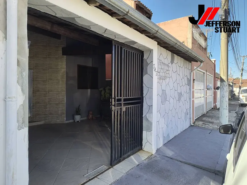Foto 1 de Casa com 3 quartos à venda, 140m2 em Jardim Esperança, Guaratingueta - SP