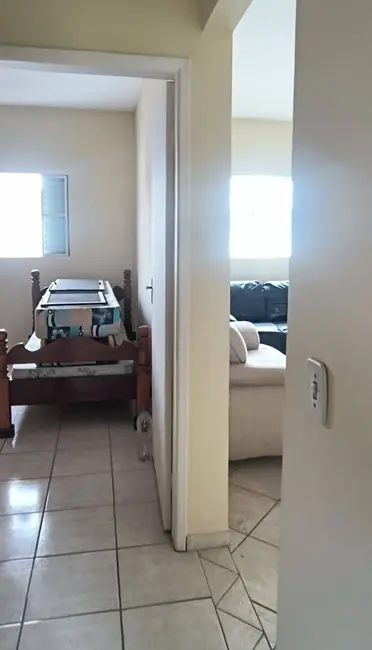 Apartamento com 2 quartos para alugar em Pedregulho, Guaratingueta - SP - imagem 8 Foto 8 de Apartamento com 2 quartos para alugar em Pedregulho, Guaratingueta - SP