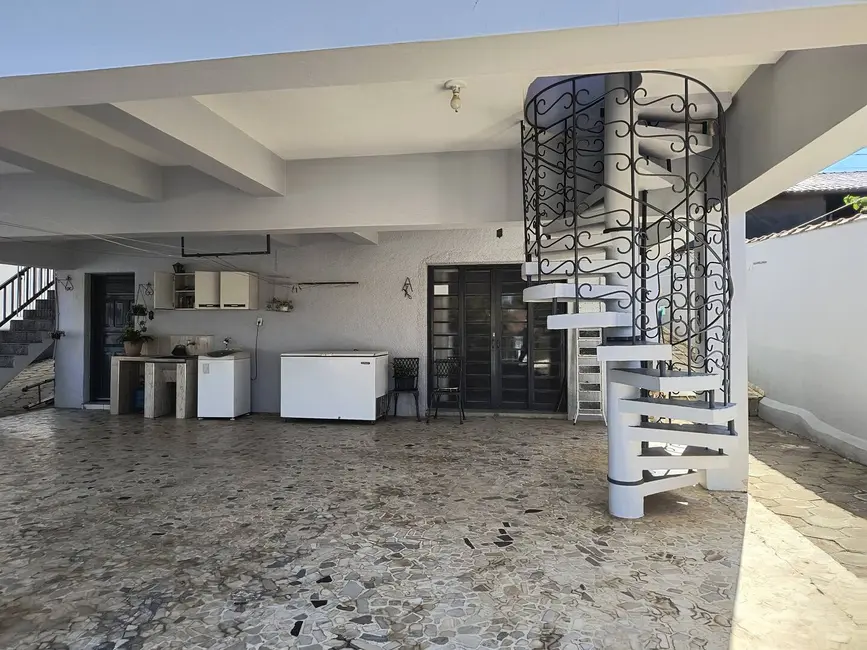 Foto 8 de Casa com 3 quartos à venda, 800m2 em Belveder Clube dos 500, Guaratingueta - SP