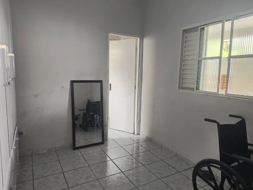 Foto 8 de Casa com 3 quartos à venda, 250m2 em Jardim do Vale, Guaratingueta - SP