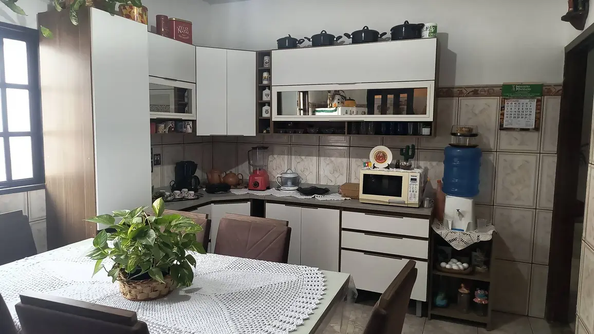 Foto 3 de Casa com 3 quartos à venda, 255m2 em Potim - SP