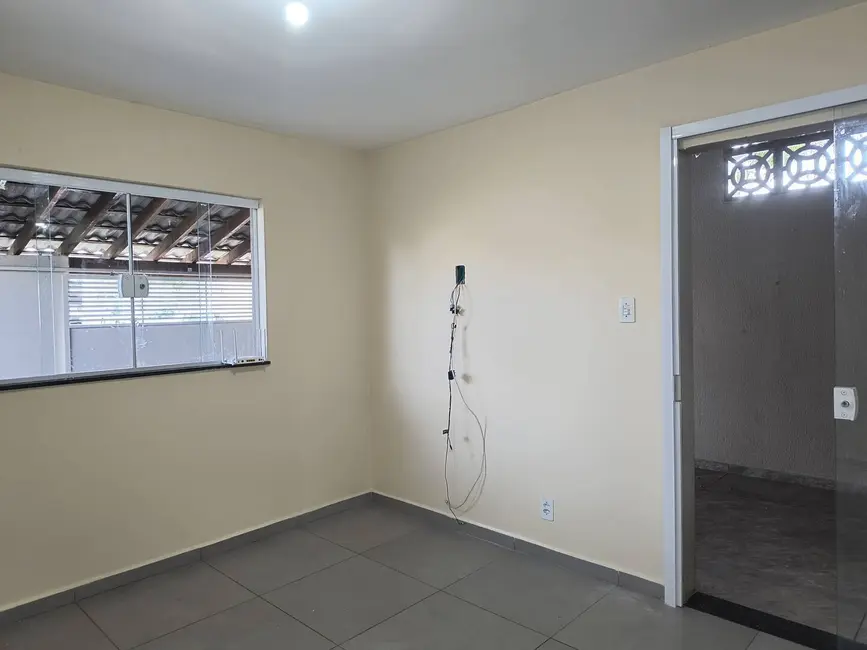 Foto 5 de Casa com 2 quartos à venda, 120m2 em Jardim Aeroporto, Guaratingueta - SP