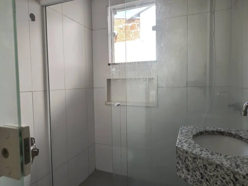 Foto 2 de Casa com 2 quartos à venda, 120m2 em Jardim Aeroporto, Guaratingueta - SP